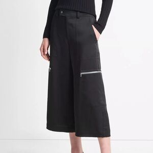 VINCE Low-Rise Satin Parachute Crop Pant